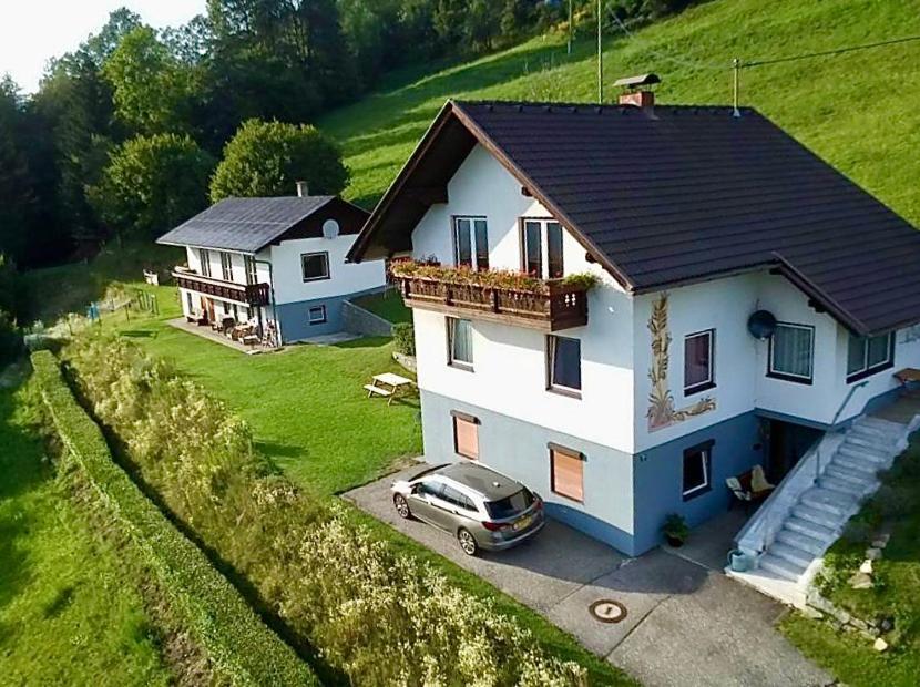 Nocky Mountains Lodge And Apartment Radenthein Exterior foto